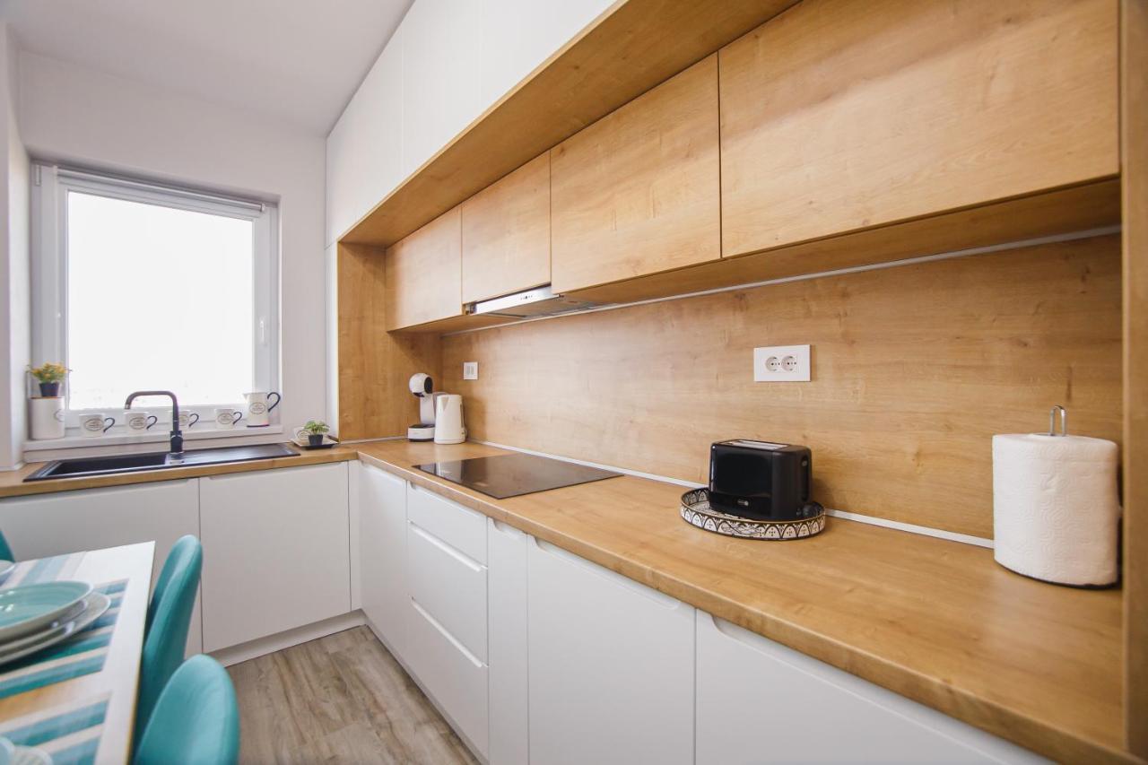 Creamy Wood Haven Apartment ออราแด ภายนอก รูปภาพ