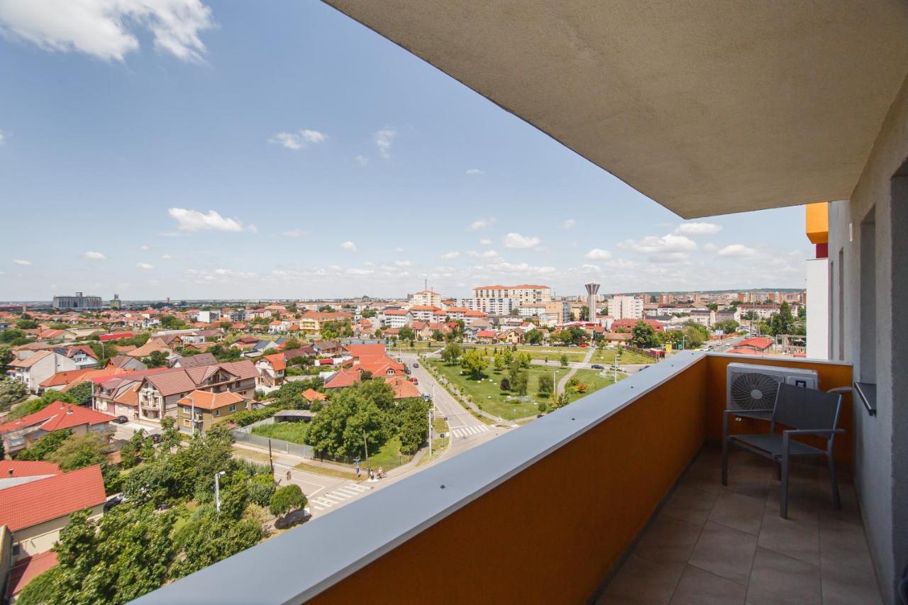 Creamy Wood Haven Apartment ออราแด ภายนอก รูปภาพ