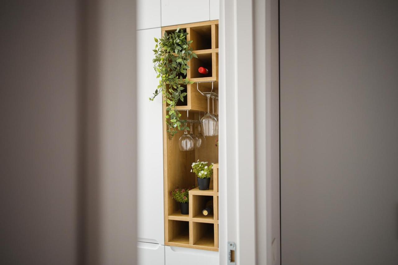 Creamy Wood Haven Apartment ออราแด ภายนอก รูปภาพ